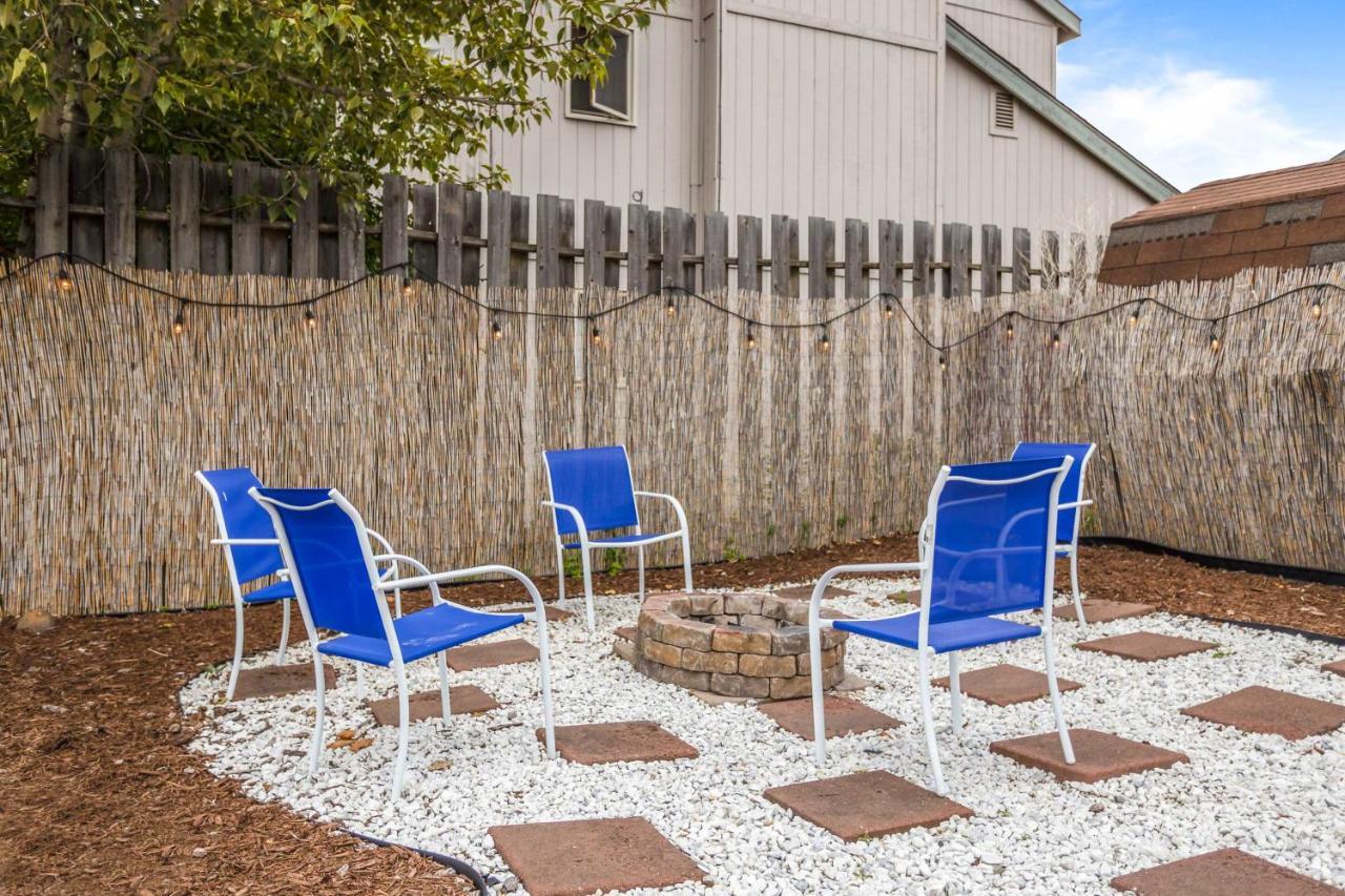 Updated Townhome Near Airport And Shopping! Anchorage Exteriör bild