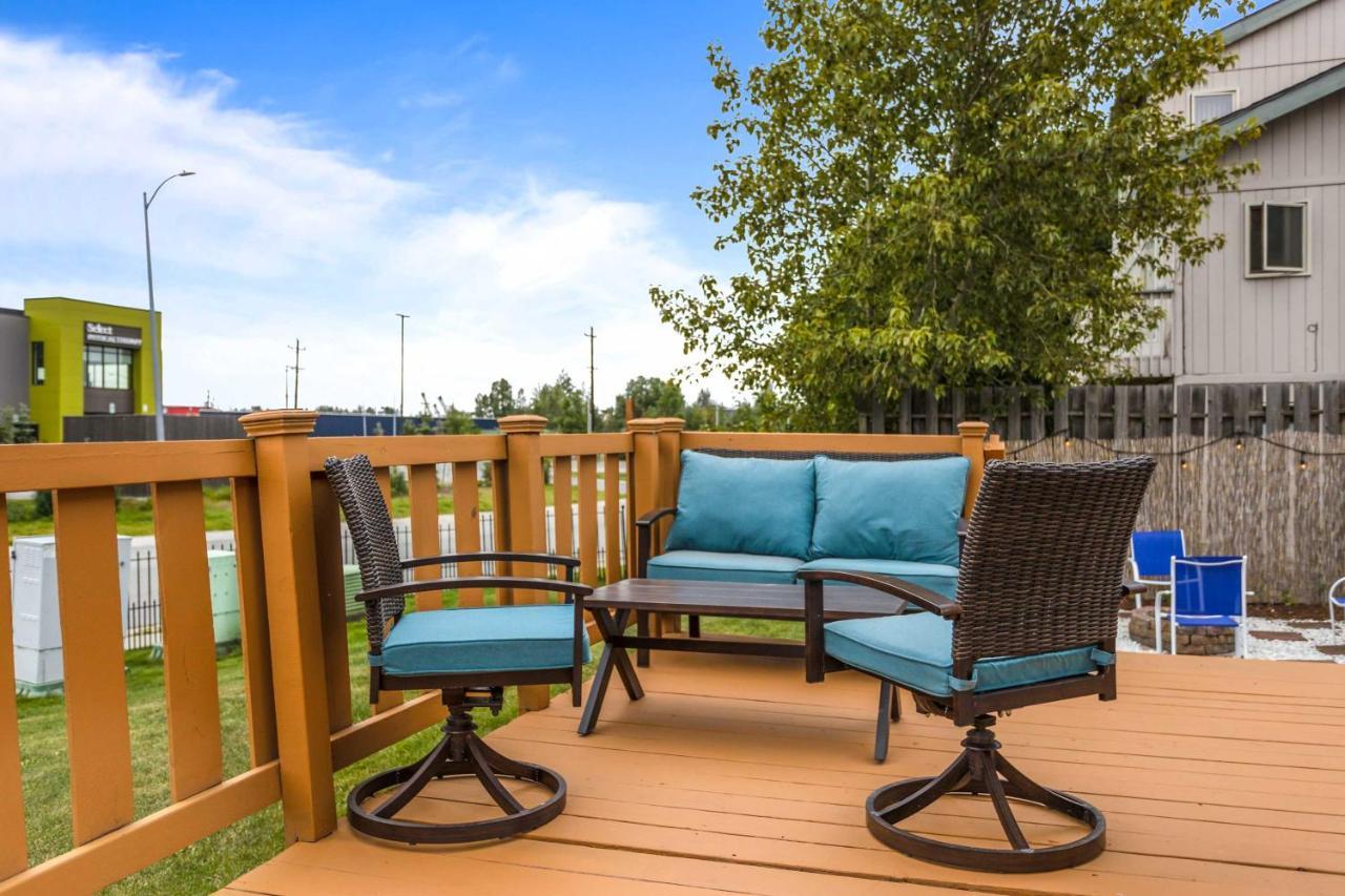 Updated Townhome Near Airport And Shopping! Anchorage Exteriör bild