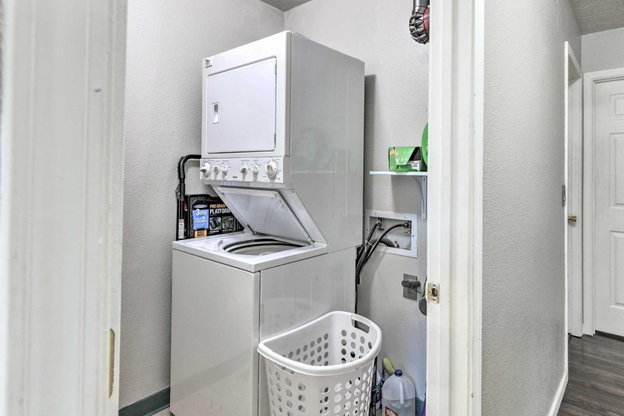Updated Townhome Near Airport And Shopping! Anchorage Exteriör bild